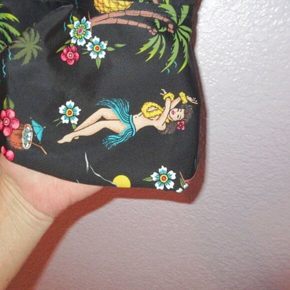 Torrid Hula Girls Tankini Top Size 3X Underwire Peplum Swim Top Pineapples Tiki - Picture 9 of 12